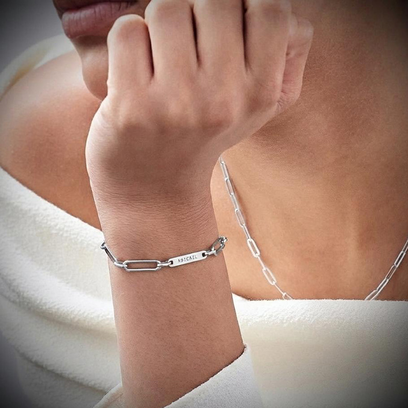 VEYENA Personalized Minimal Link Name Bracelet - Image 6