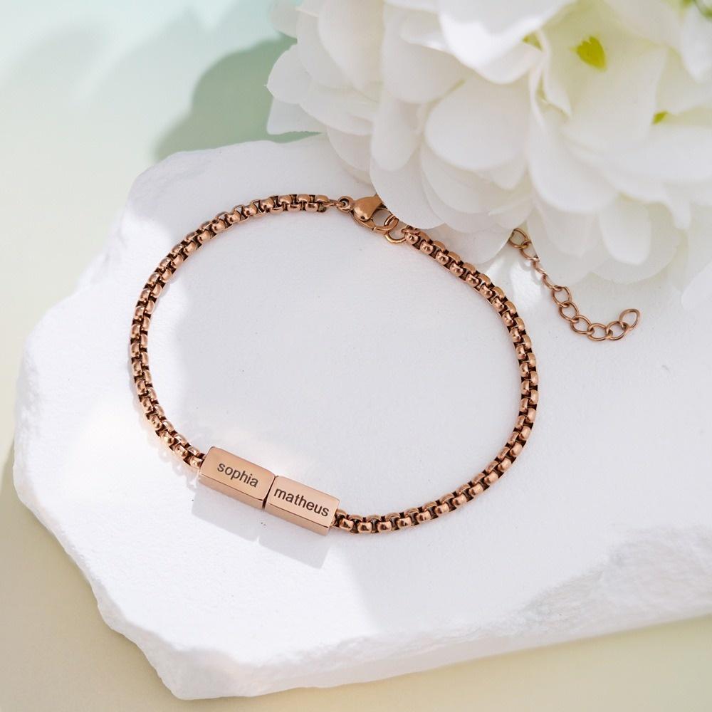 VEYENA Personalized Multi-Tag Box Chain Bracelet - Image 3