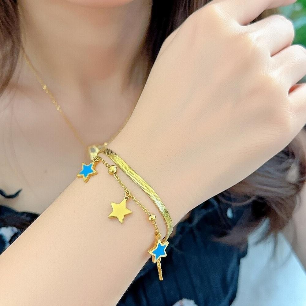 VEYENA Gold Star Charm Chain Bracelet - Image 2