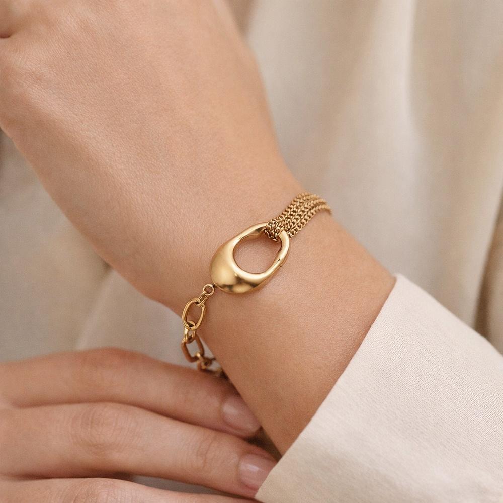 VEYENA Sculptural Chain Bracelet - Image 2