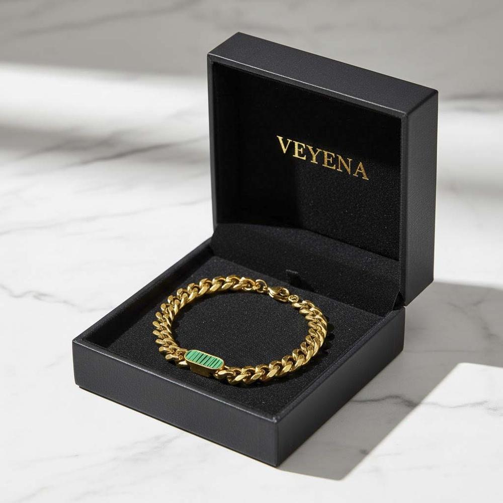 VEYENA Oval Shell Cuban Bracelet - Image 7