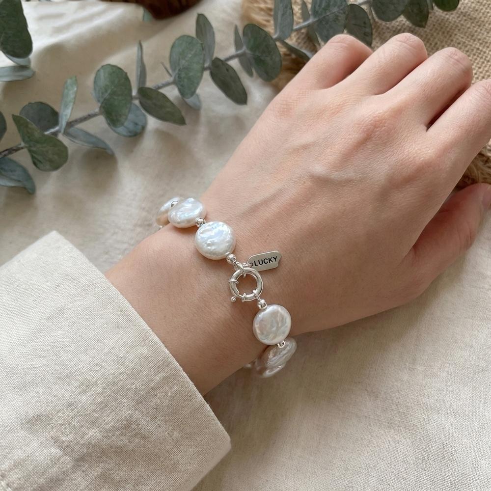 VEYENA Baroque Freshwater Pearl Bracelet - Image 2