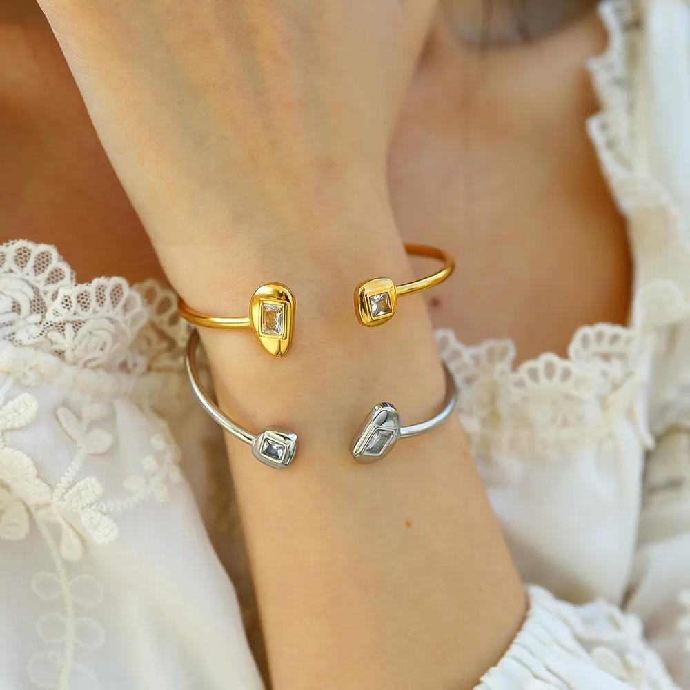 VEYENA Zircon Open Elastic Bangle - Image 2