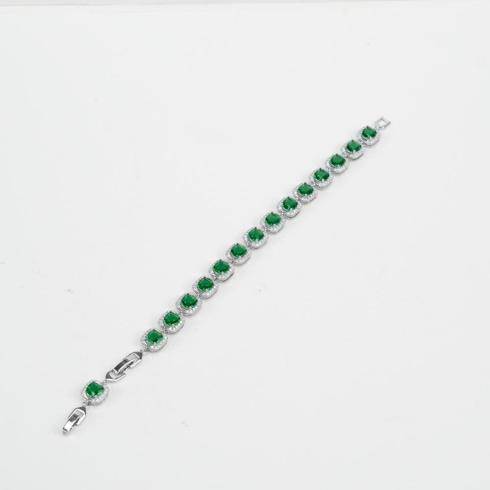 VEYENA Cushion Stone Link Bracelet - Image 4