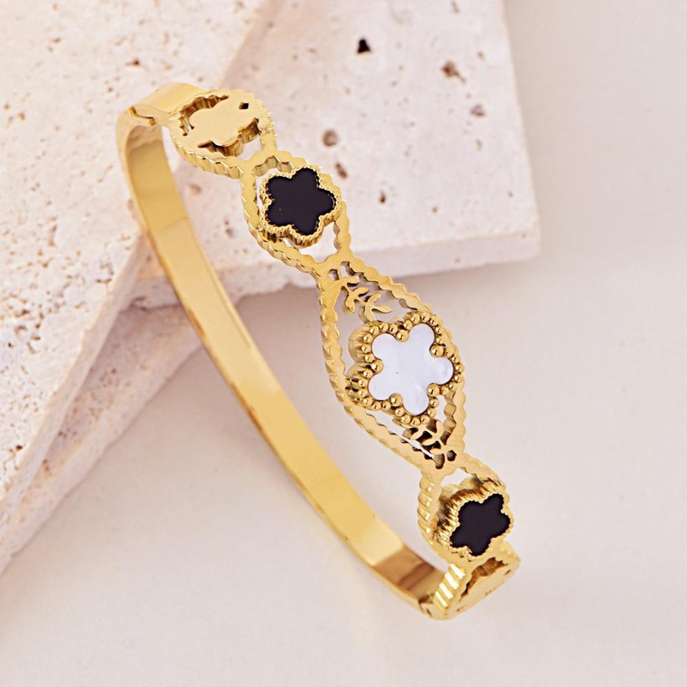 VEYENA Gold Clover Hinged Bangle Bracelet - Image 2