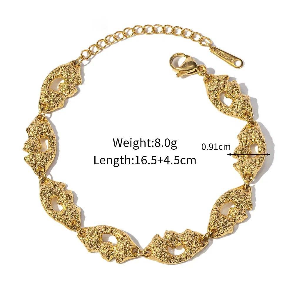VEYENA Textured Sculptural Link Bracelet - Image 5