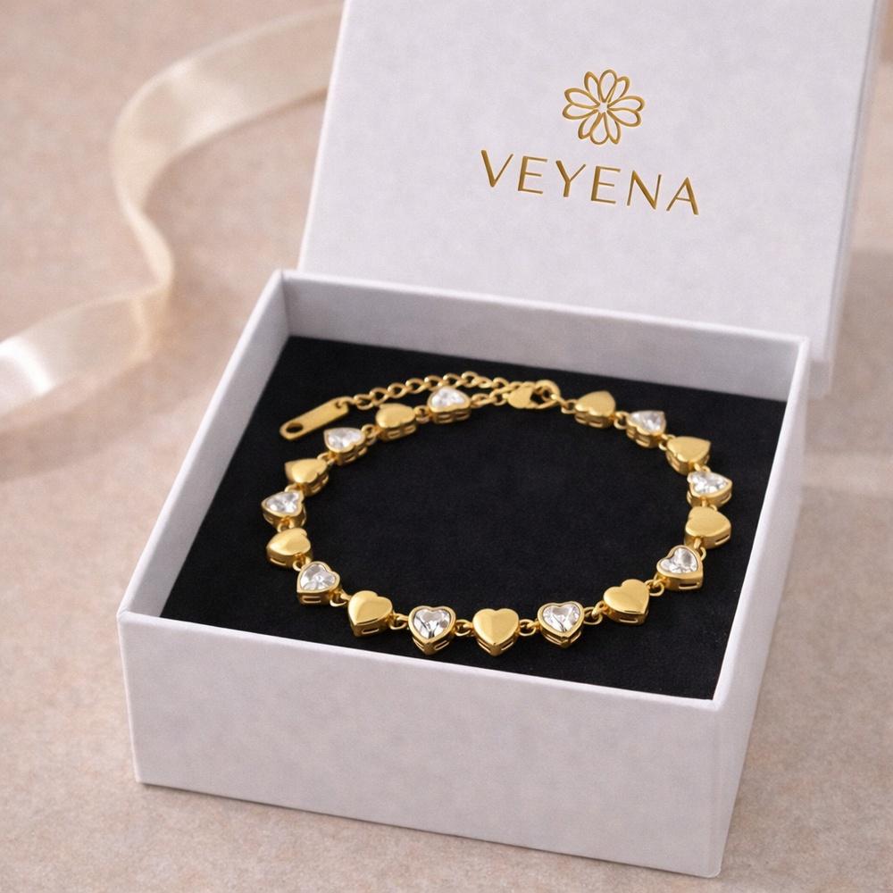 VEYENA Heart Bezel Zircon Bracelet - Image 4