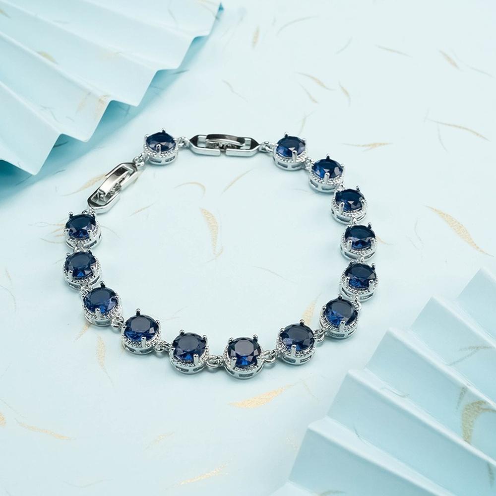 VEYENA Round Stone Link Bracelet - Image 4