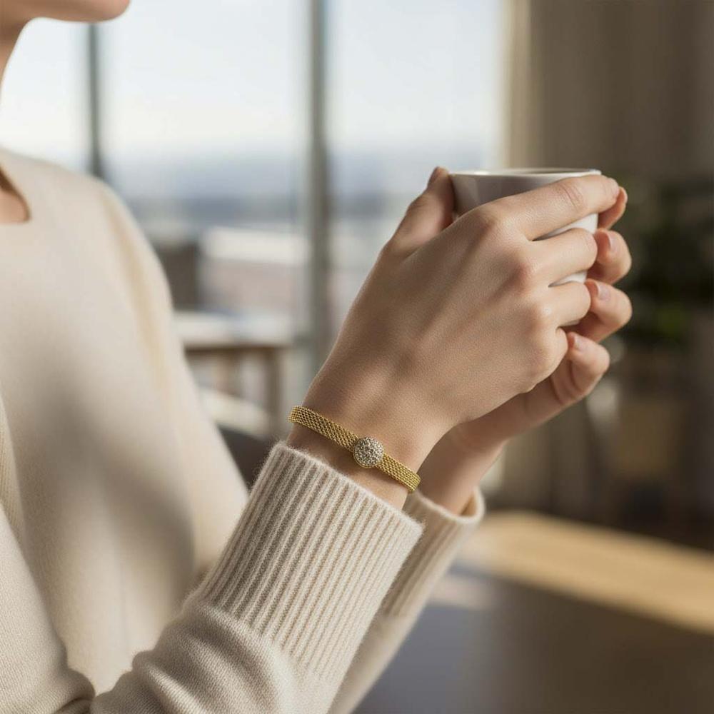 VEYENA Pavé Sphere Mesh Bracelet - Image 2