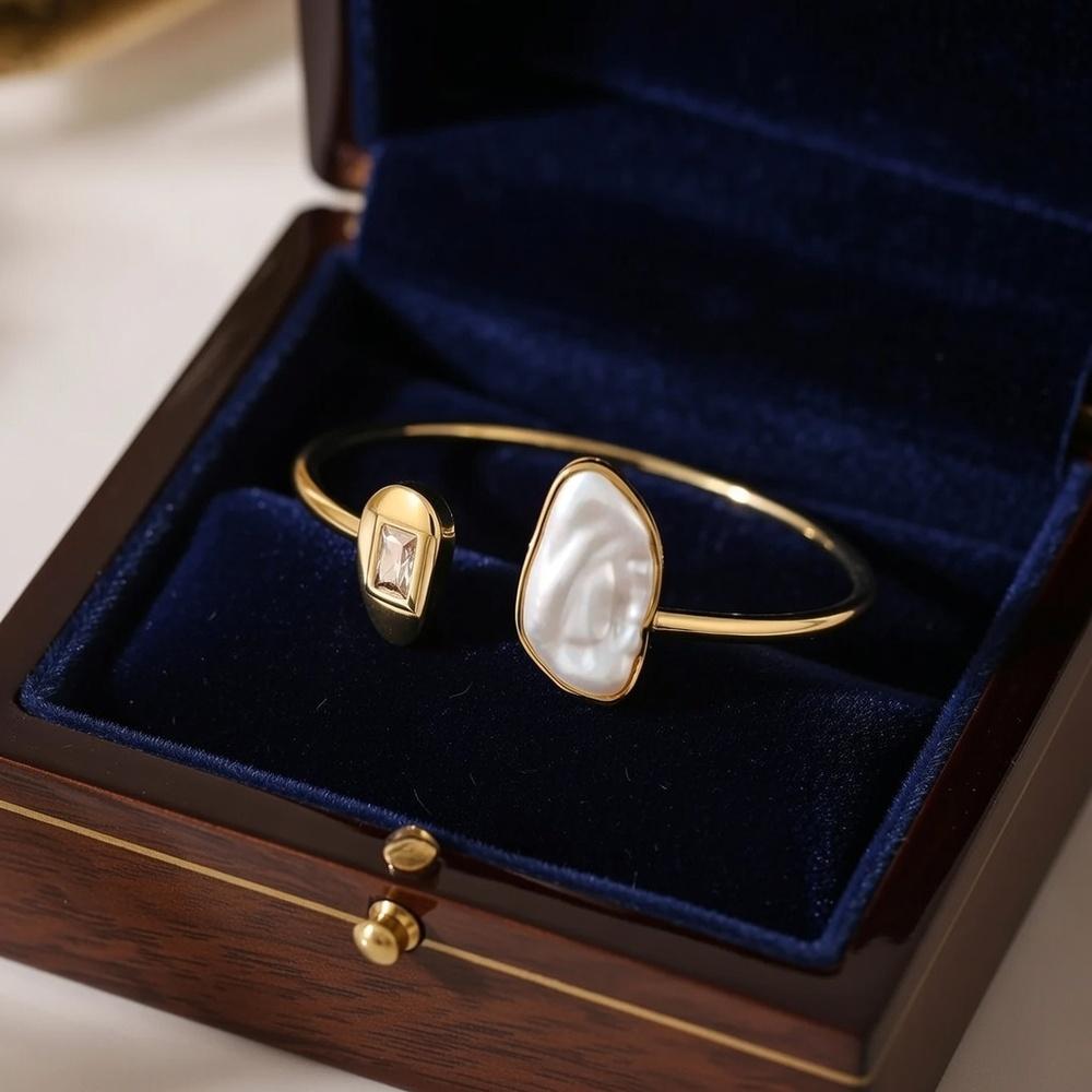 VEYENA Irregular Pearl Open Bangle - Image 7