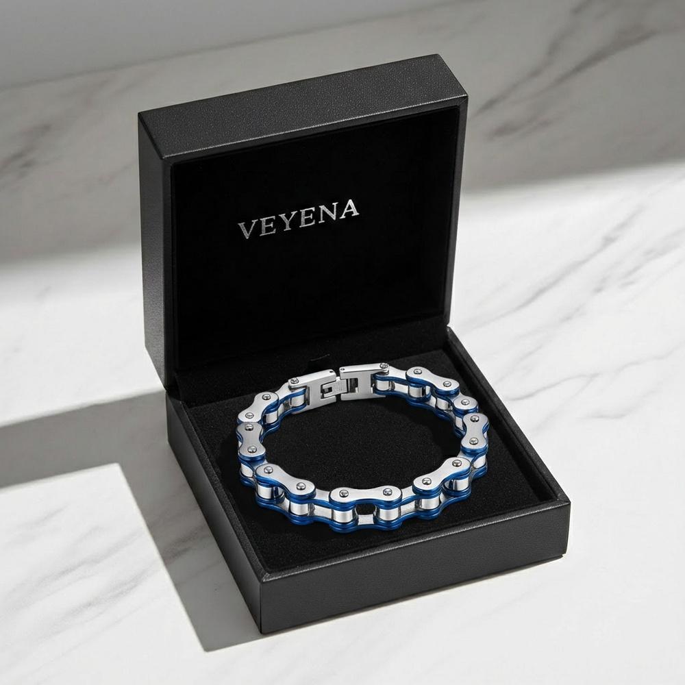 VEYENA Minimal Biker Chain Bracelet - Image 6